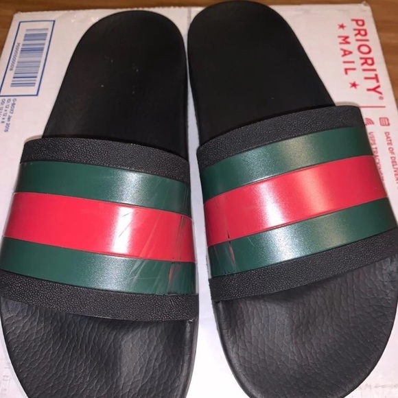 Top 46+ imagen used gucci slides Abzlocal.mx